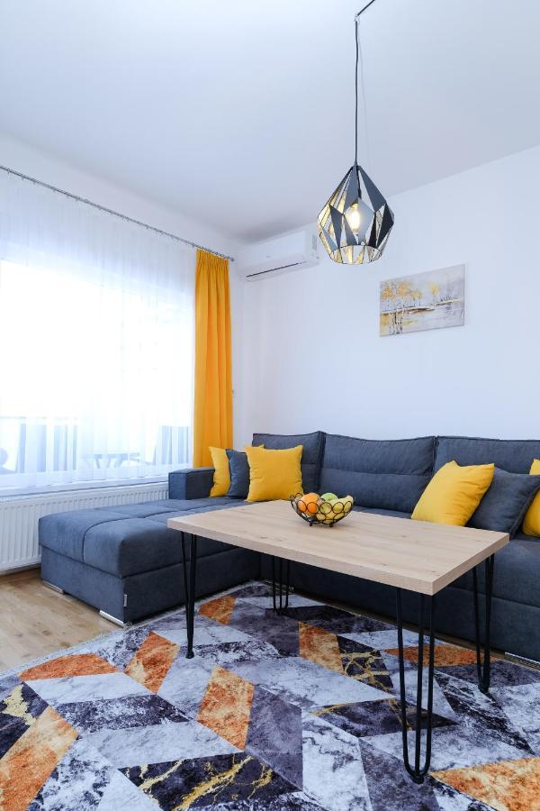 Sara Apartments Visoko Extérieur photo